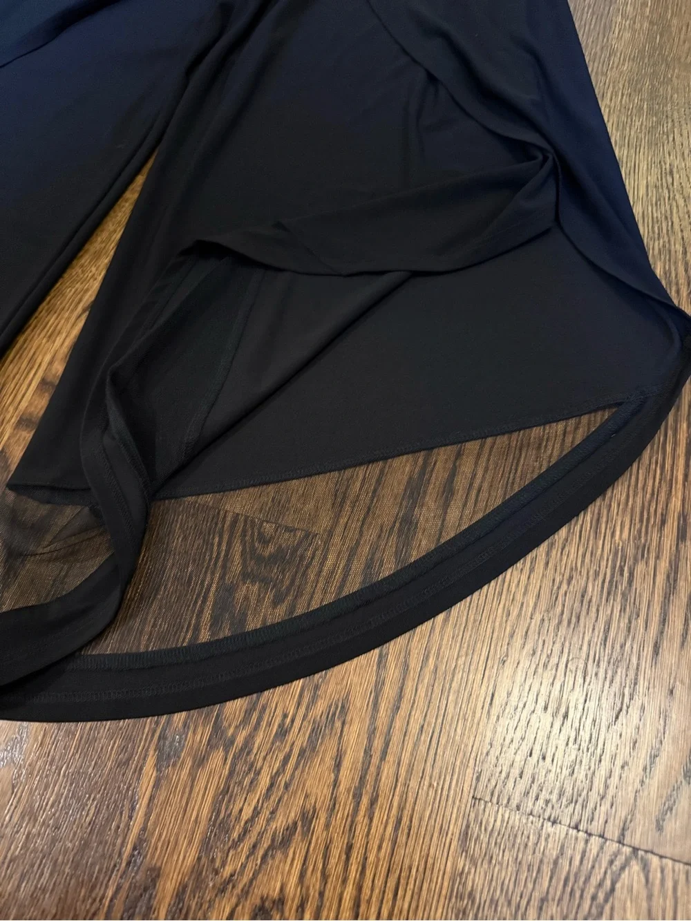Women’s Black Wide-Leg Draped Gauchos Pants